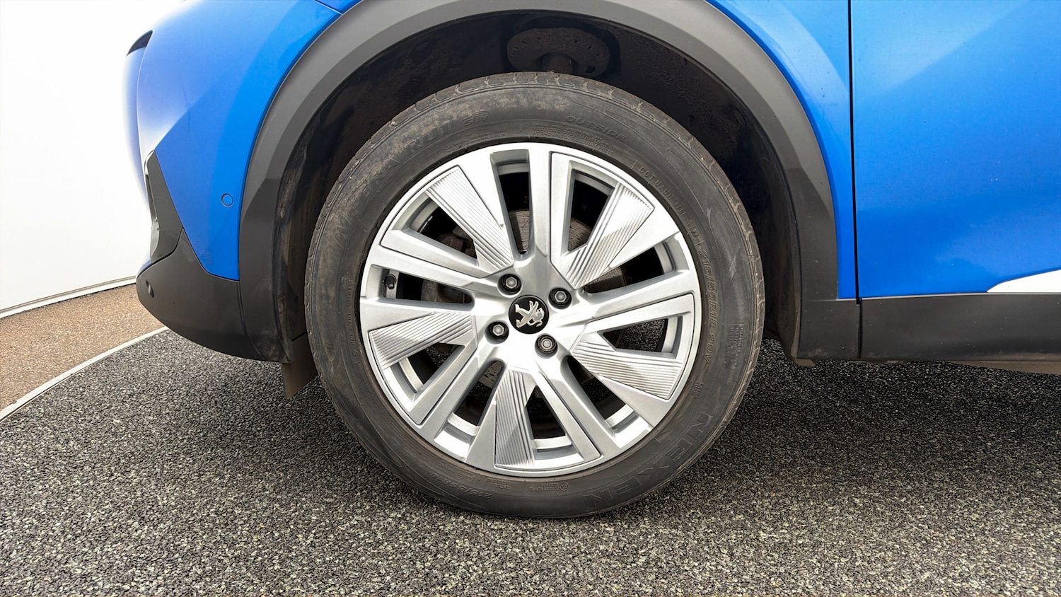 Used Peugeot 2008 2021 for sale - 78210373: Photo 17