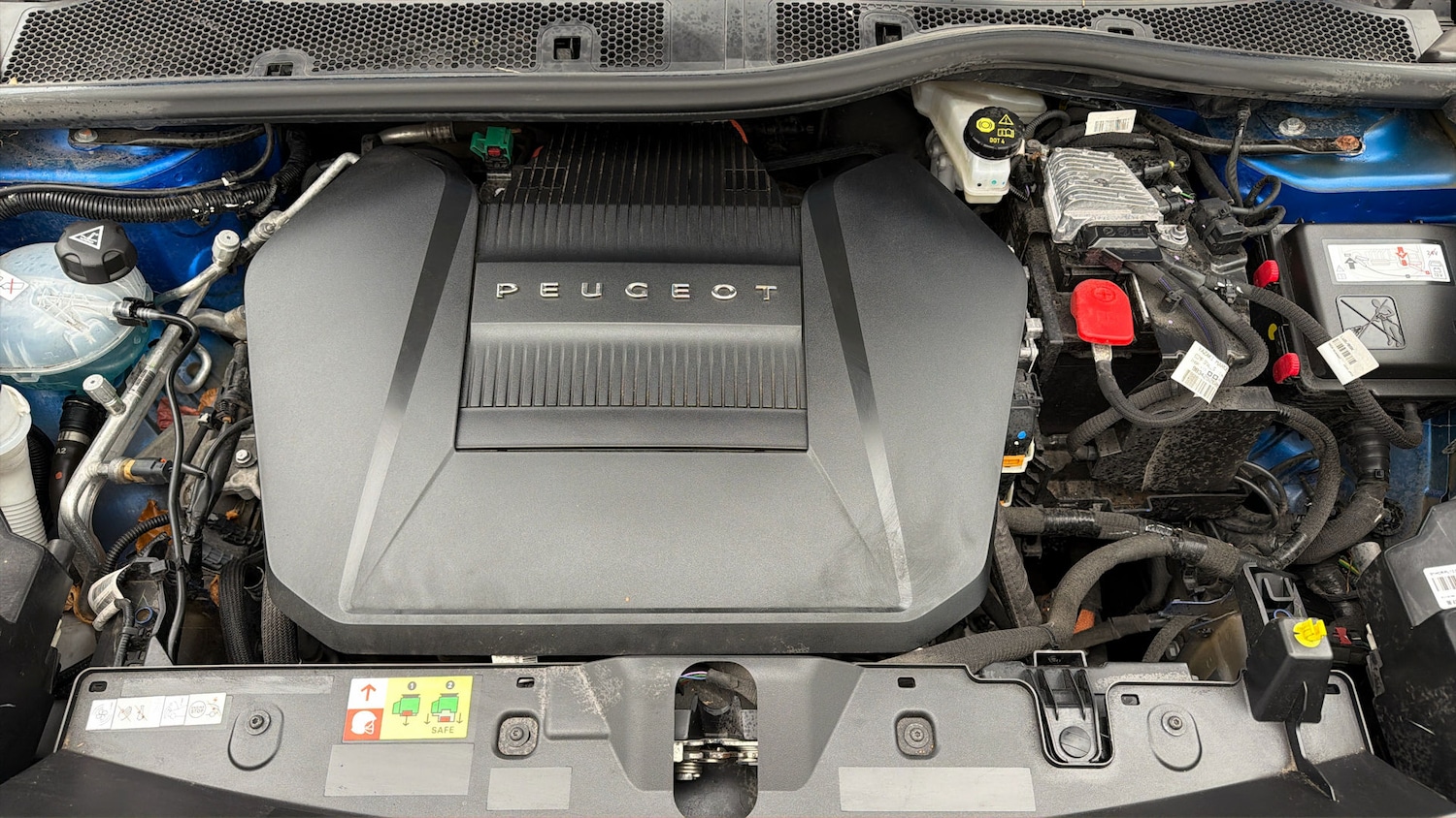 Used Peugeot 2008 2021 for sale - 78210373: Photo 18