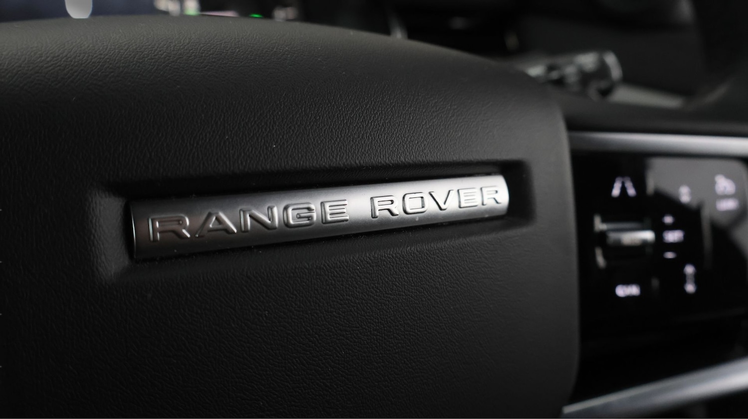 Used Land Rover Range Rover Evoque 2022 for sale - 78039074: Photo 21