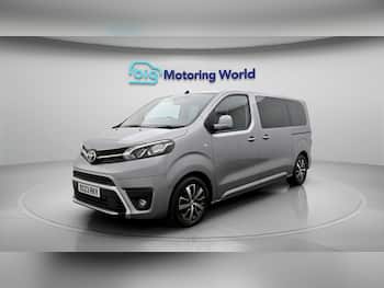 Used Toyota PROACE CITY Verso 2023 for sale - 79734020: Photo