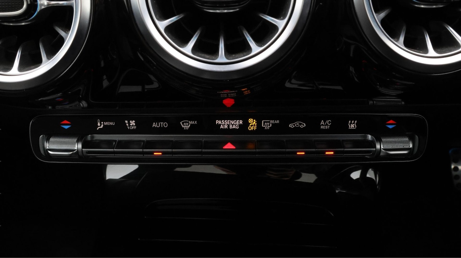 Used Mercedes-Benz CLA 2021 for sale - 77631160: Photo 12