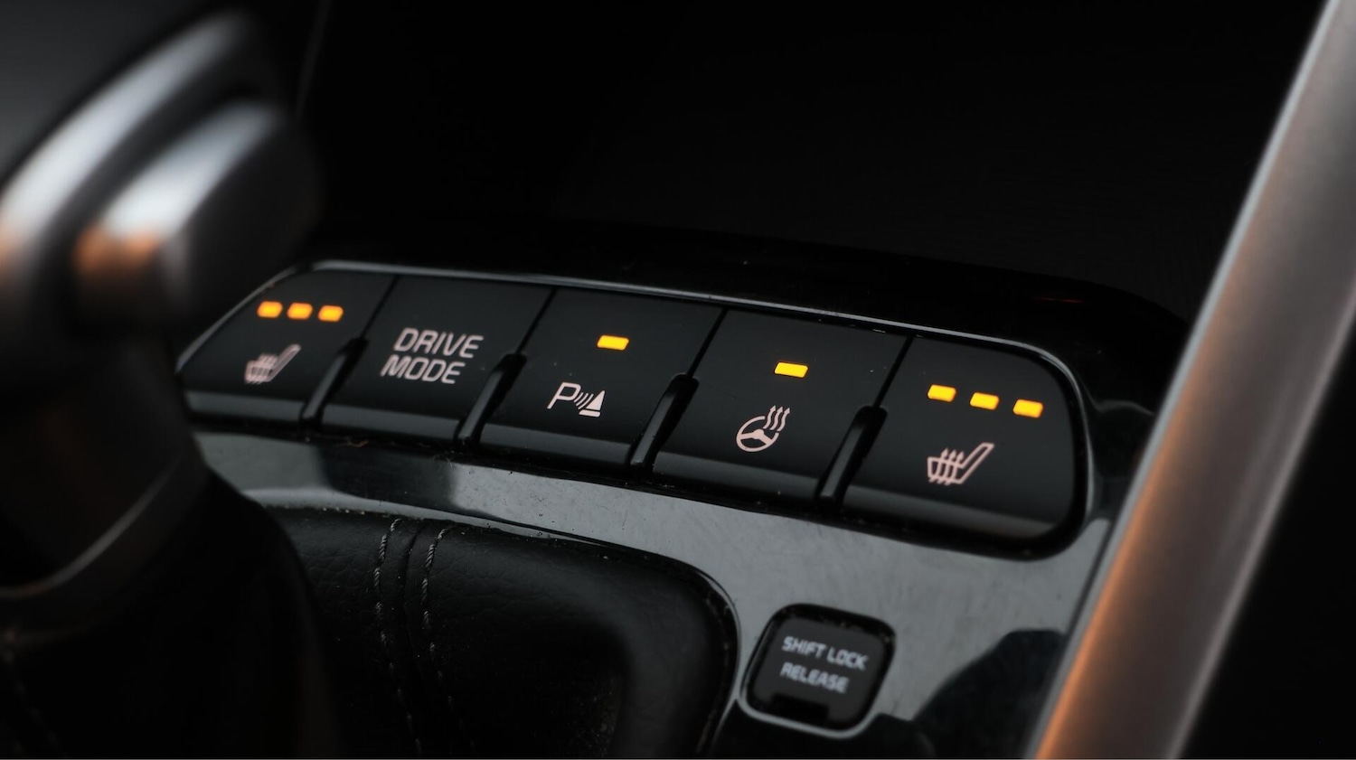 Used Kia Stonic 2022 for sale - 76408949: Photo 27