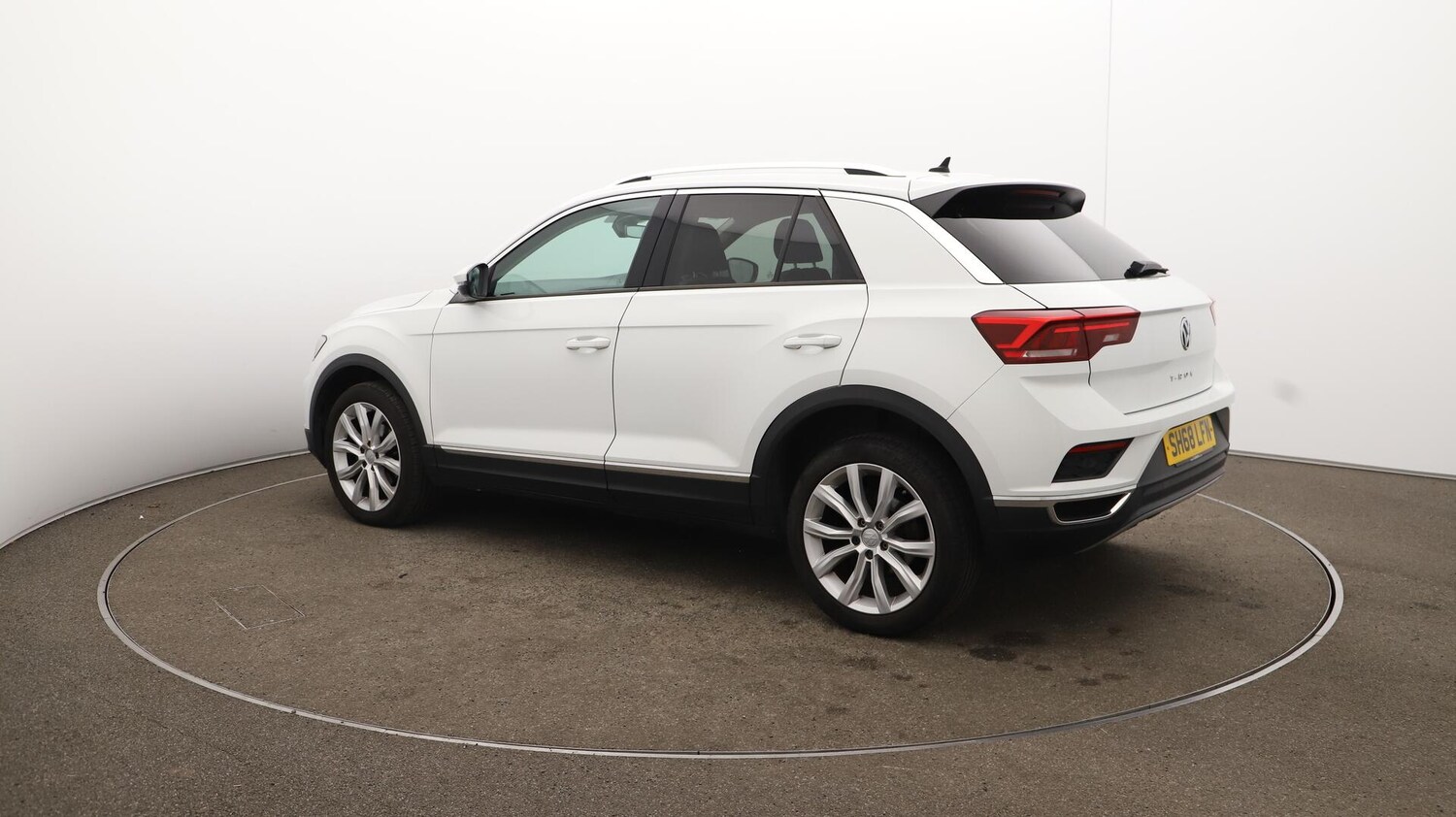 Used Volkswagen T-Roc 2018 for sale - 76059246: Photo 35