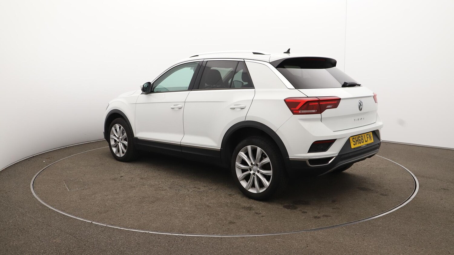 Used Volkswagen T-Roc 2018 for sale - 76059246: Photo 63