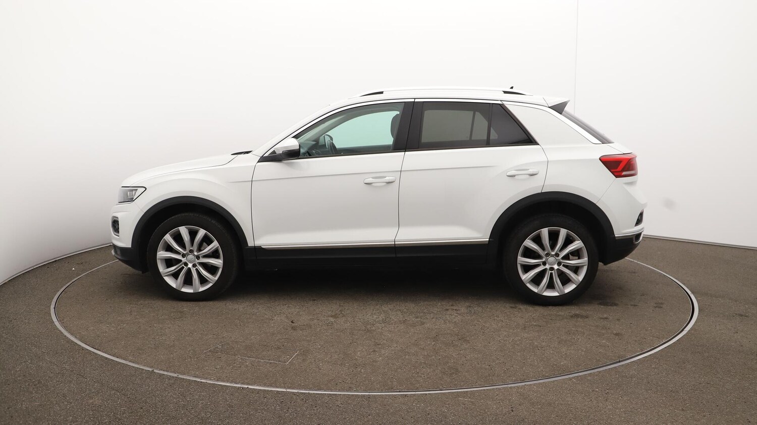 Used Volkswagen T-Roc 2018 for sale - 76059246: Photo 64