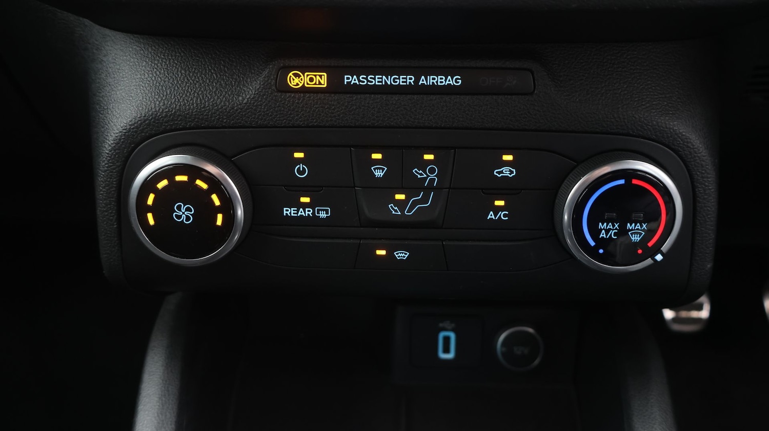 Used Ford Focus 2018 for sale - 77778938: Photo 12