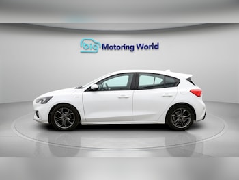 Used Ford Focus 2018 for sale - 77778938: Photo