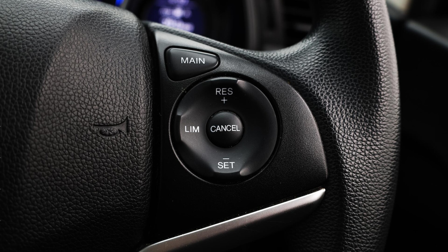 Used Honda Jazz 2019 for sale - 76573115: Photo 25