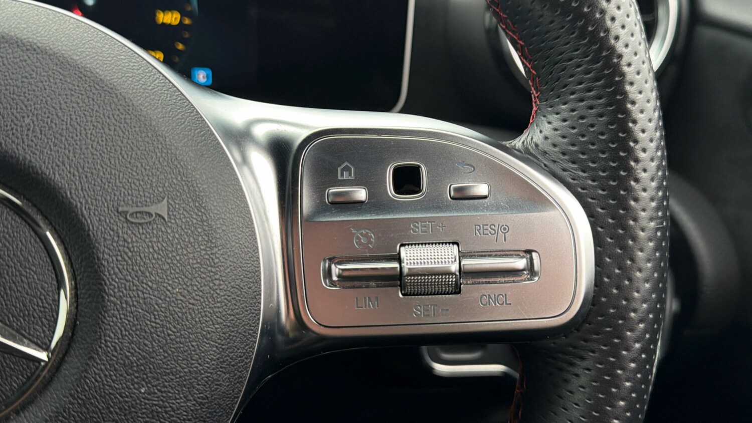 Used Mercedes-Benz A-Class 2020 for sale - 77996884: Photo 24