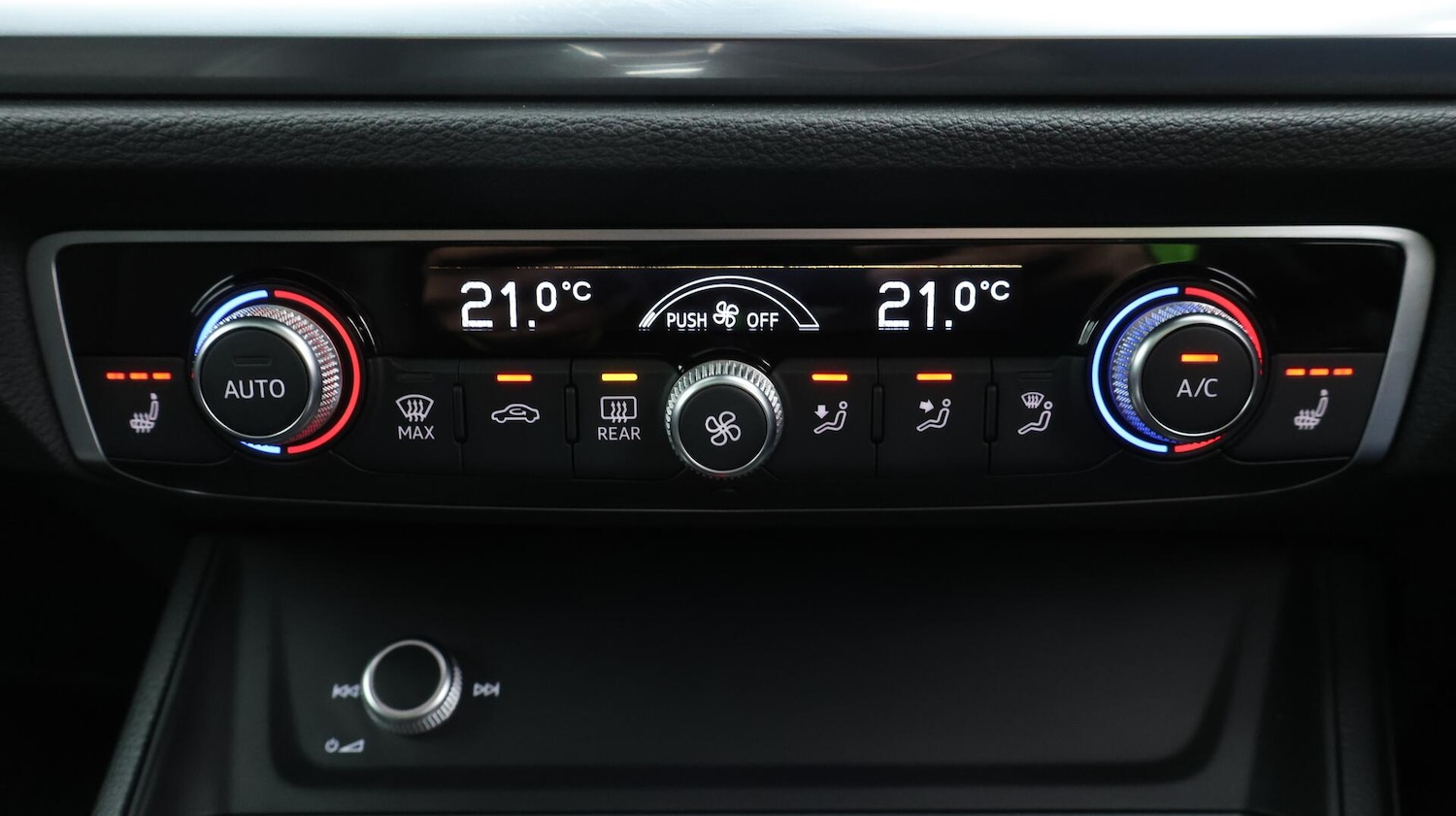 Used Audi Q3 2021 for sale - 76084040: Photo 13