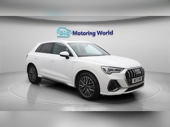 Used Audi Q3 2021 for sale - 76084040: Photo 2