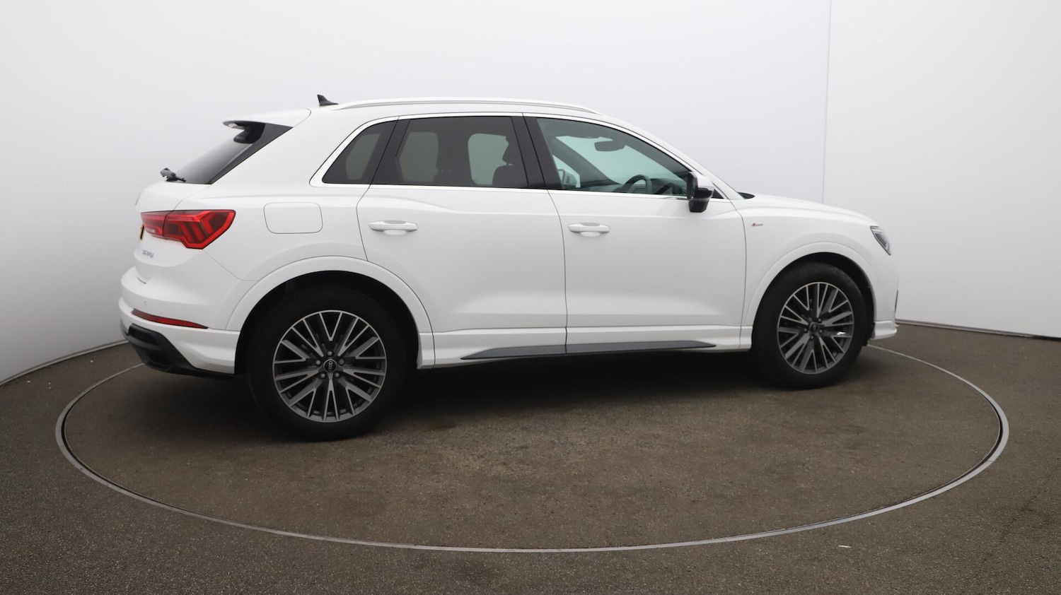 Used Audi Q3 2021 for sale - 76084040: Photo 54