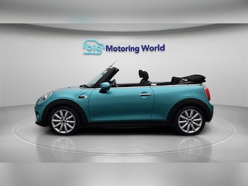 Used MINI Convertible 2020 for sale - 79030896: Photo