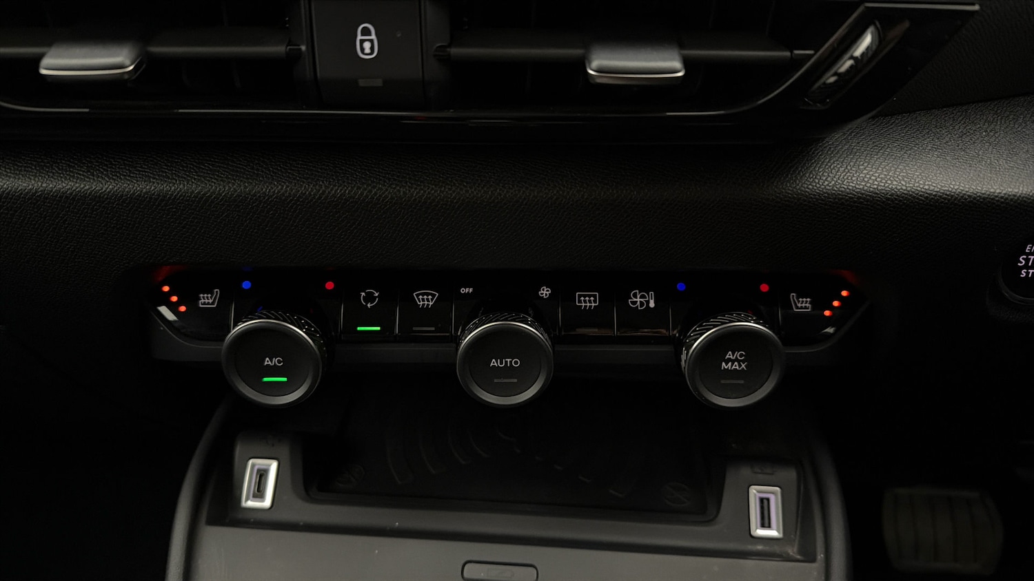 Used Citroen C4 2023 for sale - 78123831: Photo 11