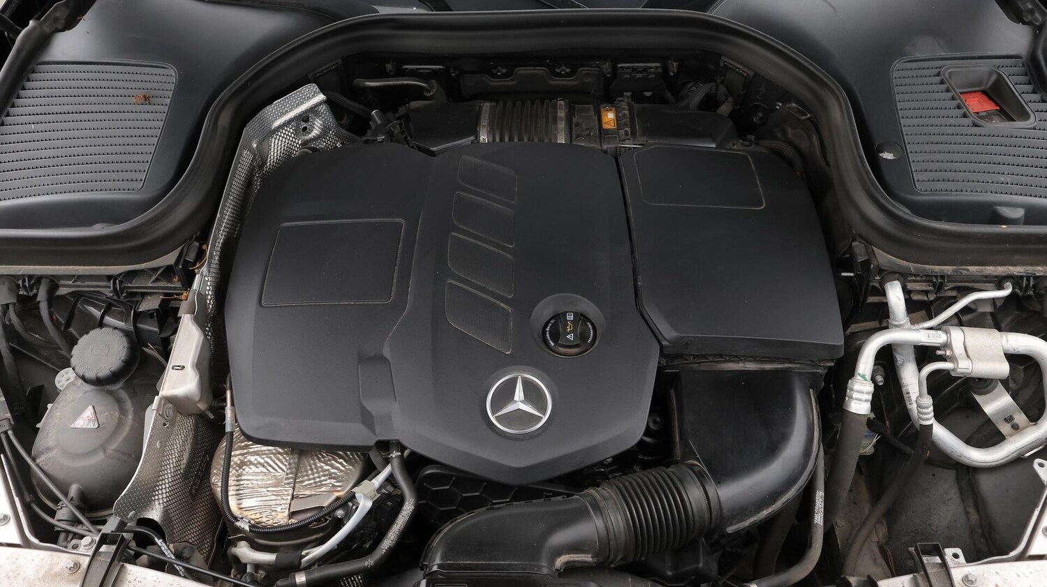 Used Mercedes-Benz GLC 2020 for sale - 76424257: Photo 20