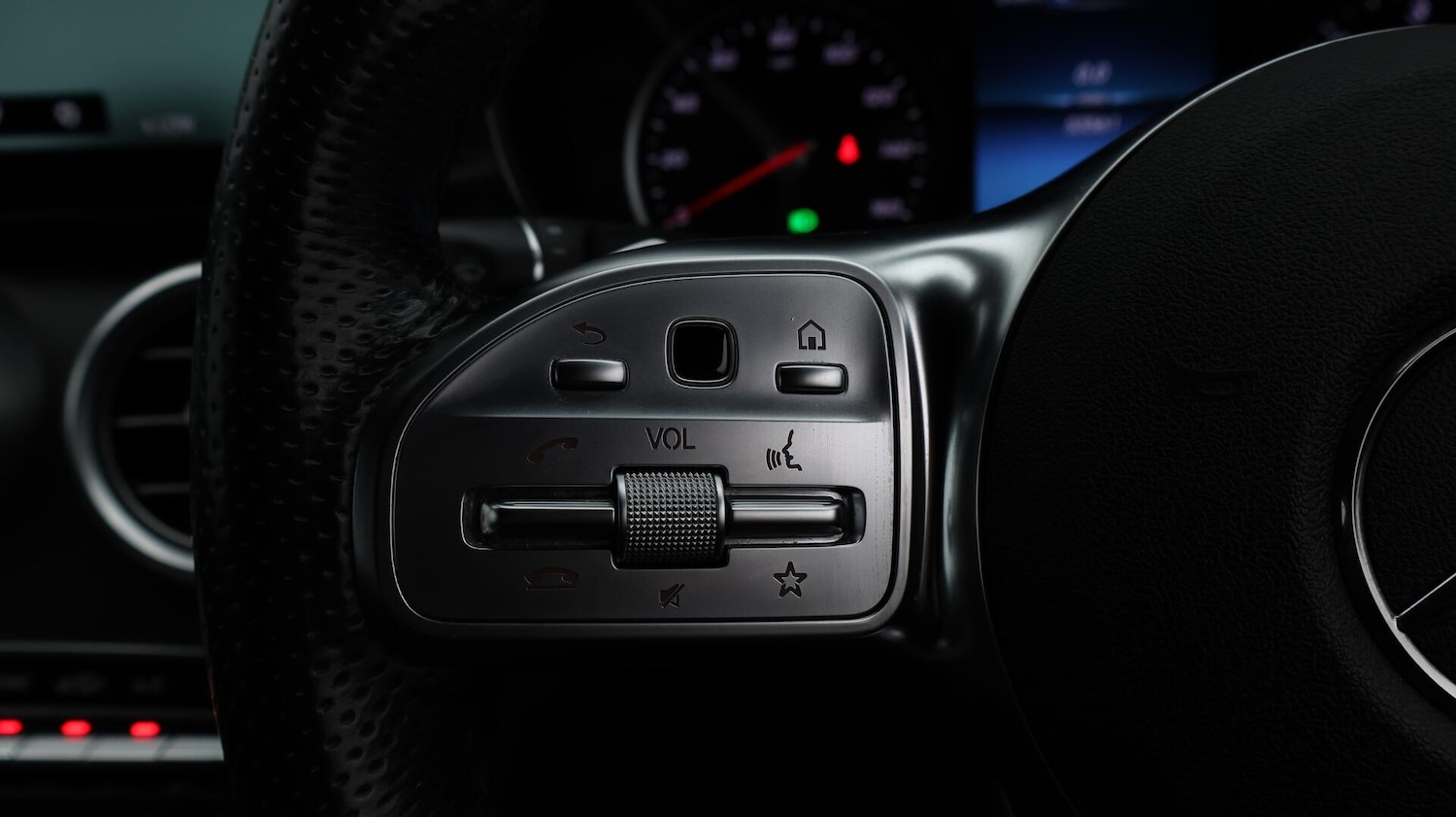 Used Mercedes-Benz GLC 2020 for sale - 76424257: Photo 24