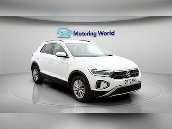 Used Volkswagen T-Roc 2023 for sale - 78801642: Photo