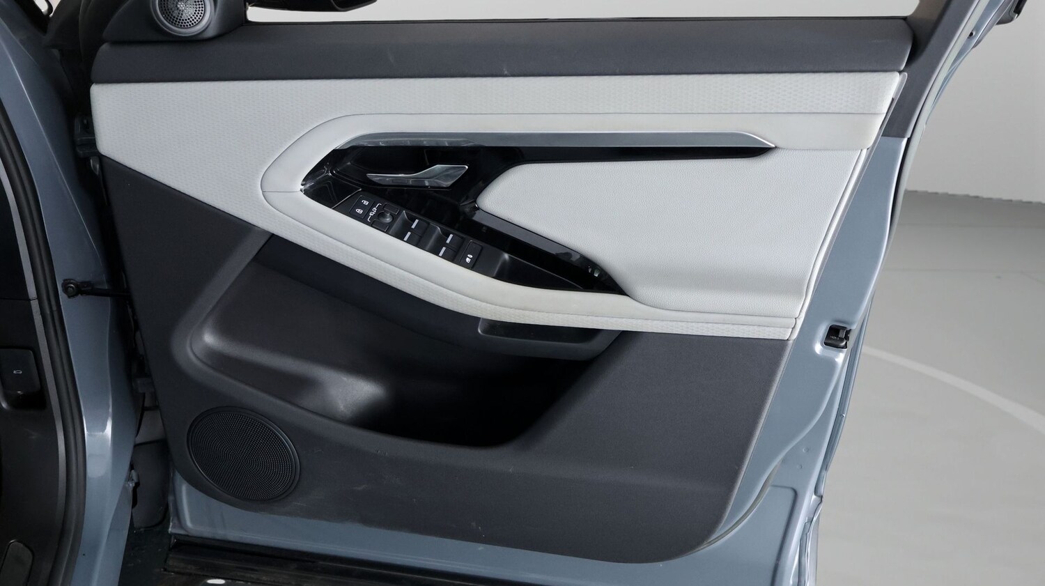 Used Land Rover Range Rover Evoque for sale - 77761679: Photo 14