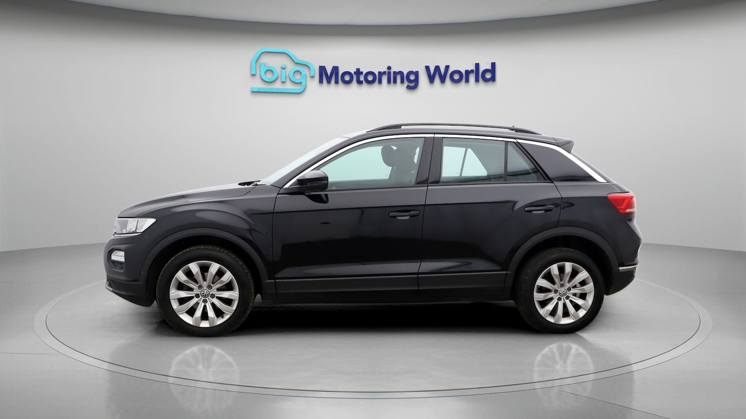 Used Volkswagen T-Roc 2019 for sale - 77605088: Photo 4