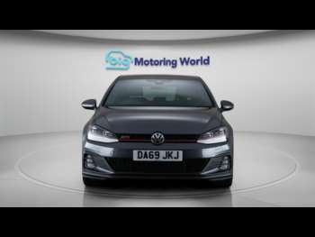 Used Volkswagen Golf 2019 for sale - 74667710: Photo