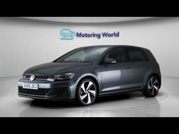 Used Volkswagen Golf 2019 for sale - 74667710: Photo
