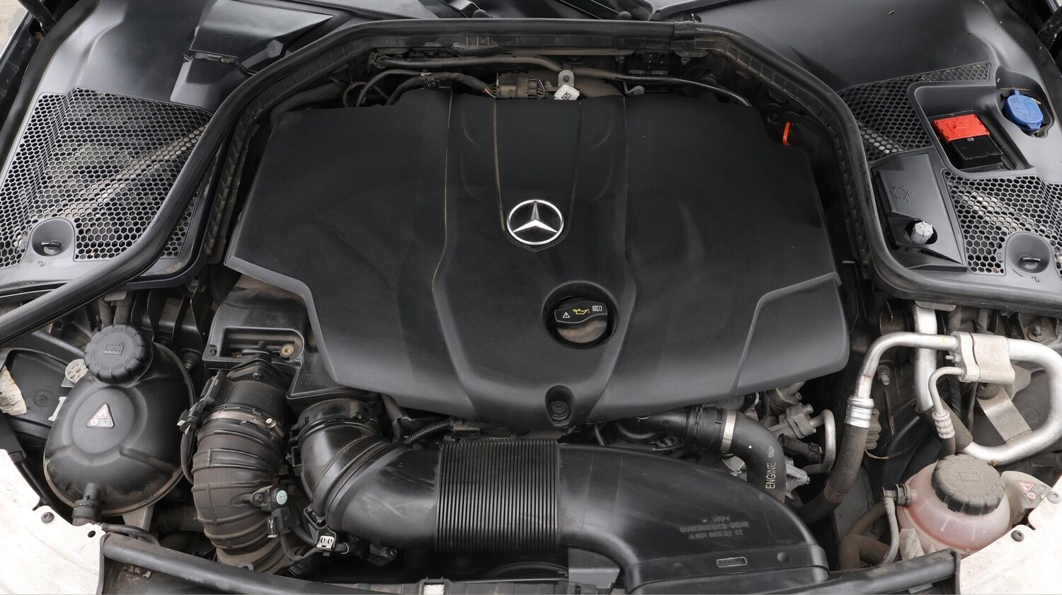 Used Mercedes-Benz C-Class 2018 for sale - 76109707: Photo 31
