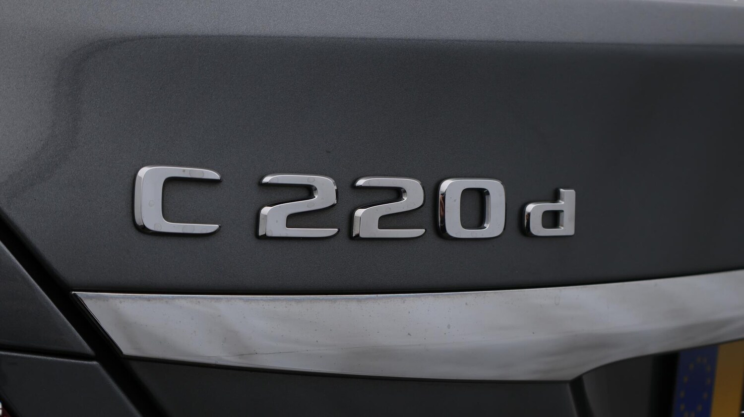 Used Mercedes-Benz C-Class 2018 for sale - 76109707: Photo 37