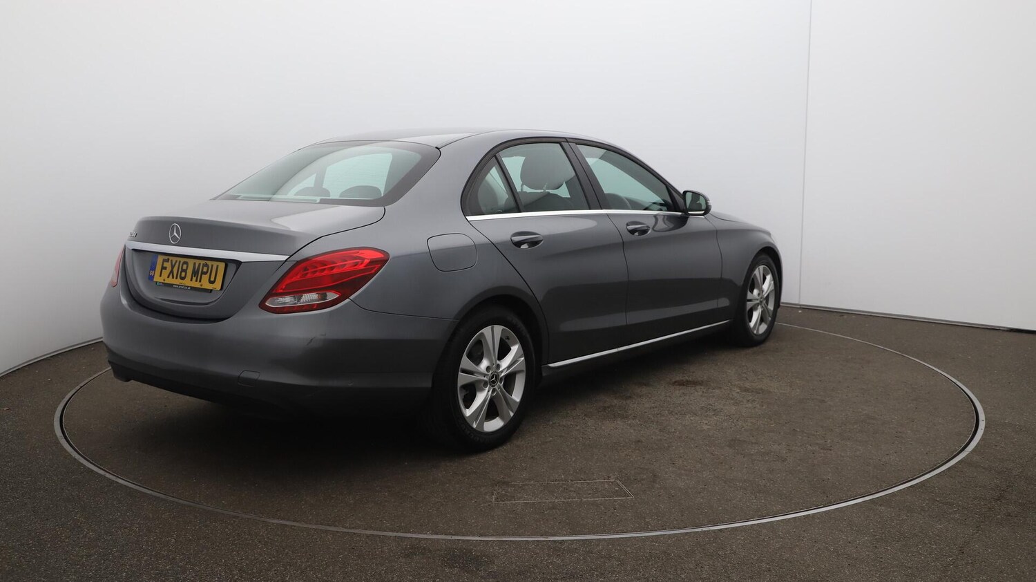Used Mercedes-Benz C-Class 2018 for sale - 76109707: Photo 49