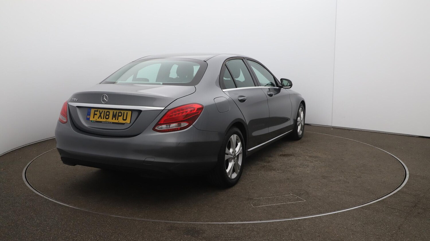 Used Mercedes-Benz C-Class 2018 for sale - 76109707: Photo 51