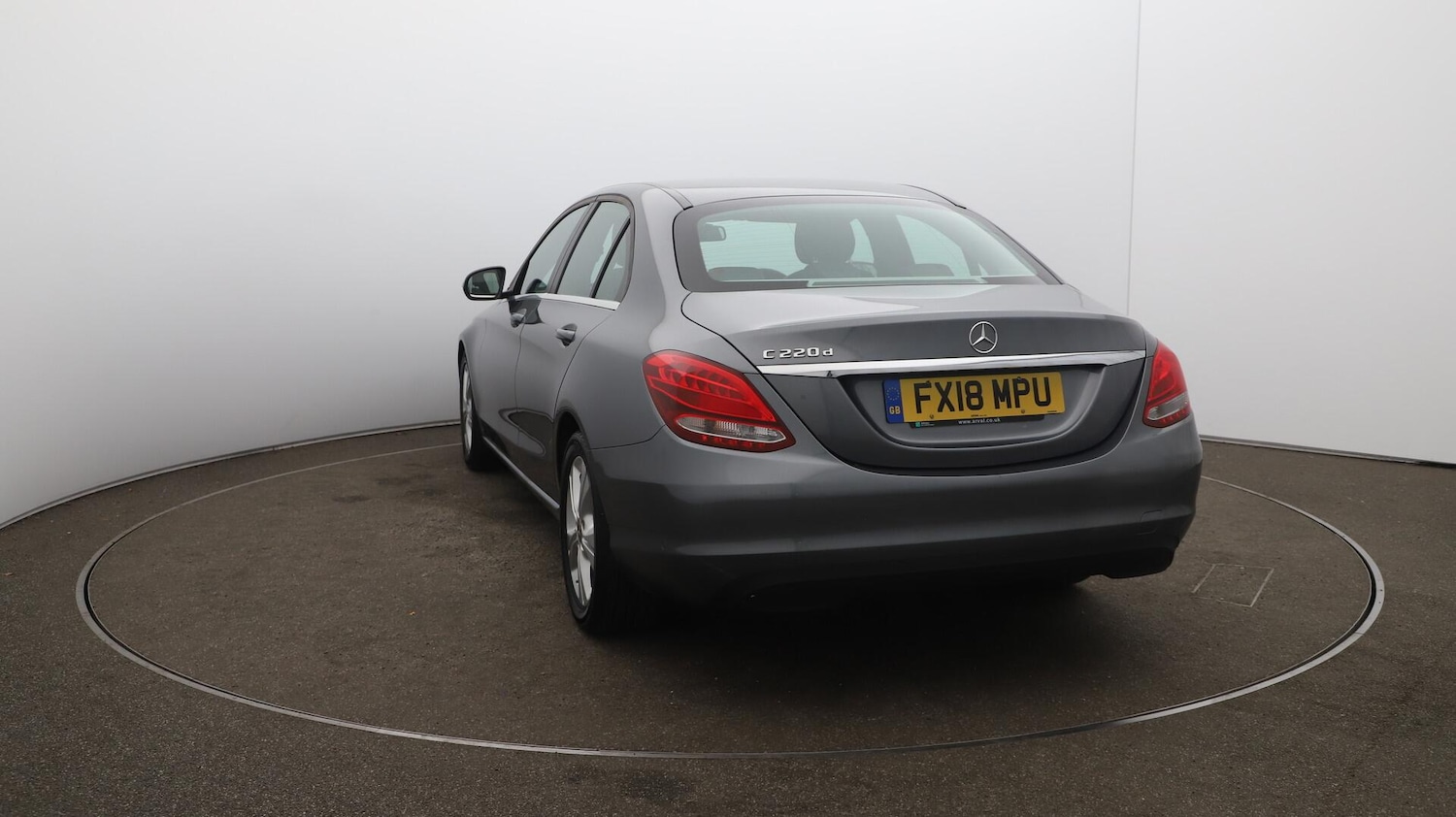Used Mercedes-Benz C-Class 2018 for sale - 76109707: Photo 60
