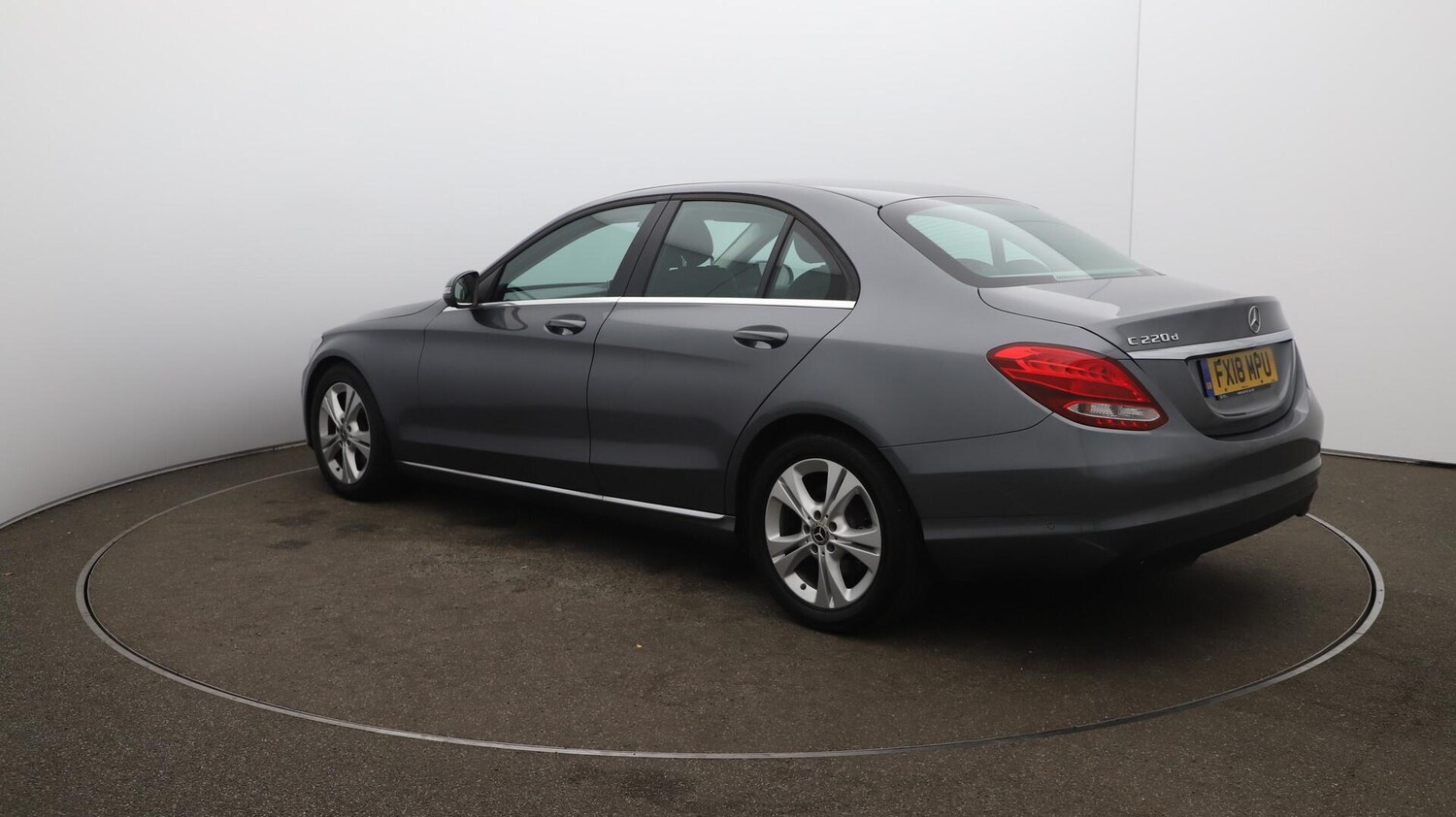 Used Mercedes-Benz C-Class 2018 for sale - 76109707: Photo 63