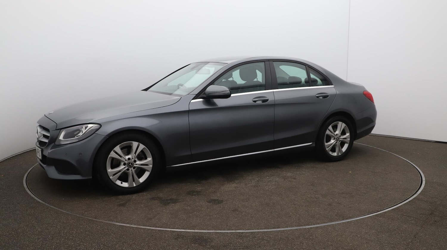 Used Mercedes-Benz C-Class 2018 for sale - 76109707: Photo 67