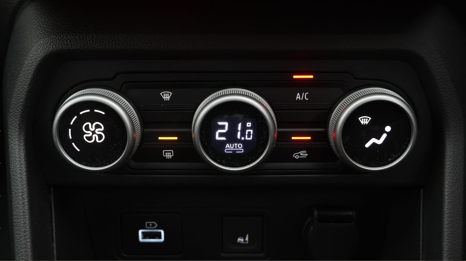 Used Dacia Jogger 2024 for sale - 77379007: Photo 12