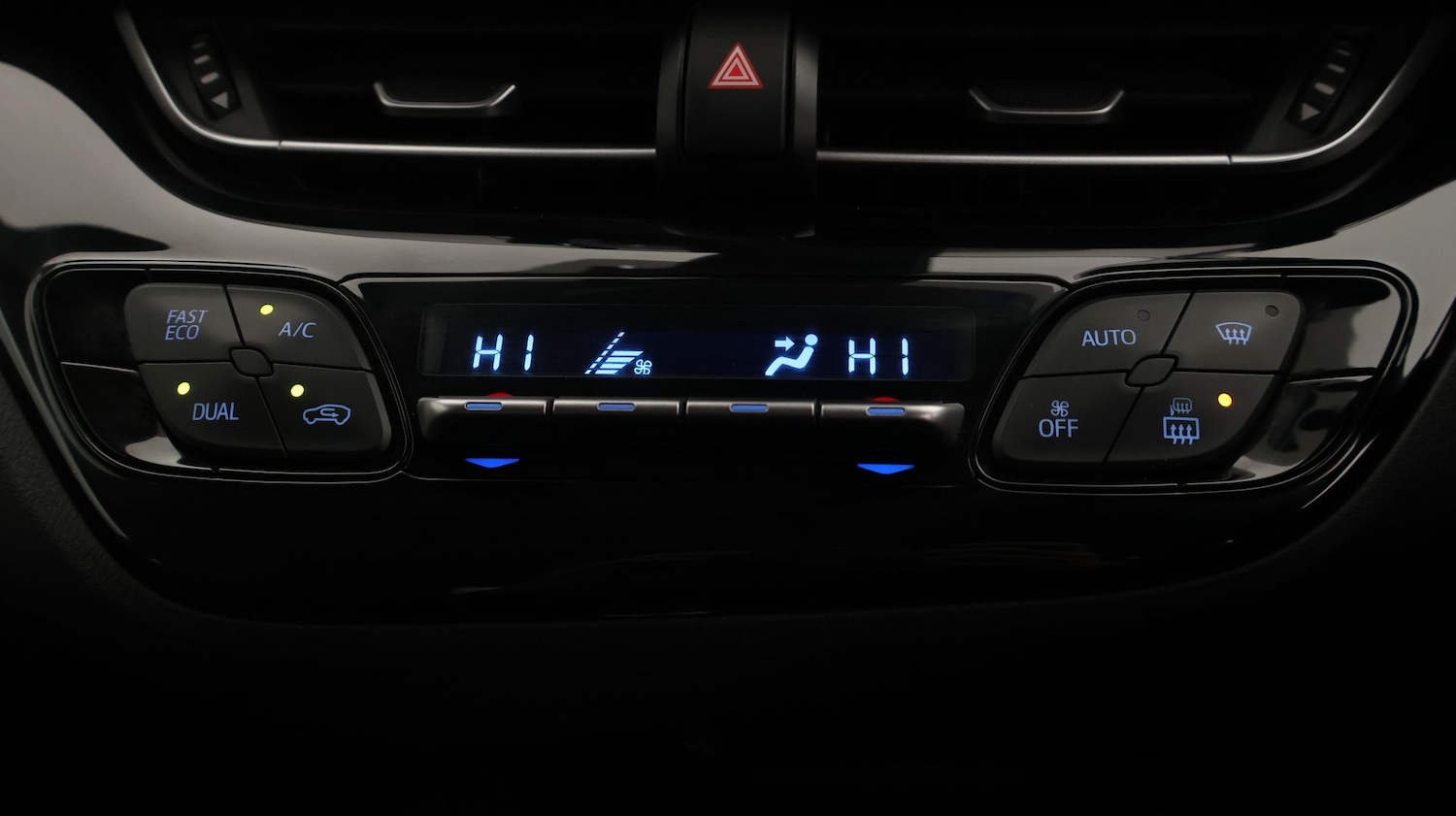 Used Toyota C-HR 2020 for sale - 77287425: Photo 12