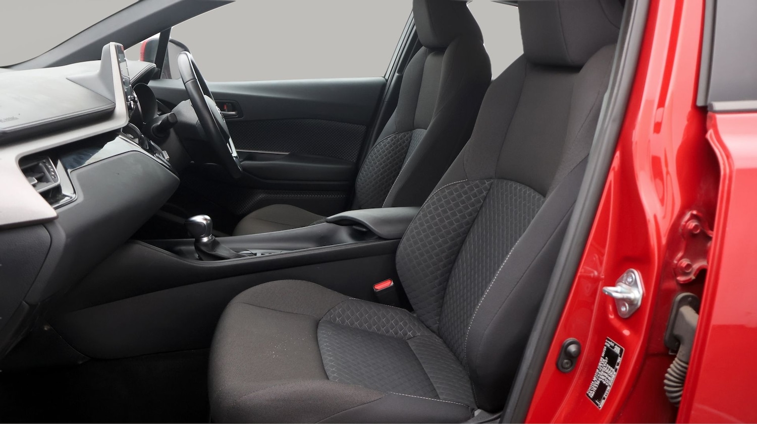 Used Toyota C-HR 2020 for sale - 77287425: Photo 14