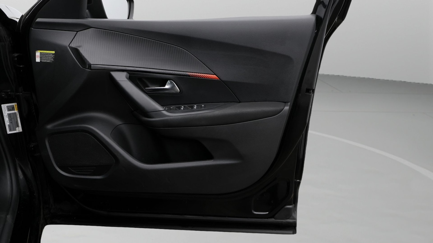 Used Peugeot 2008 2022 for sale - 77619282: Photo 15