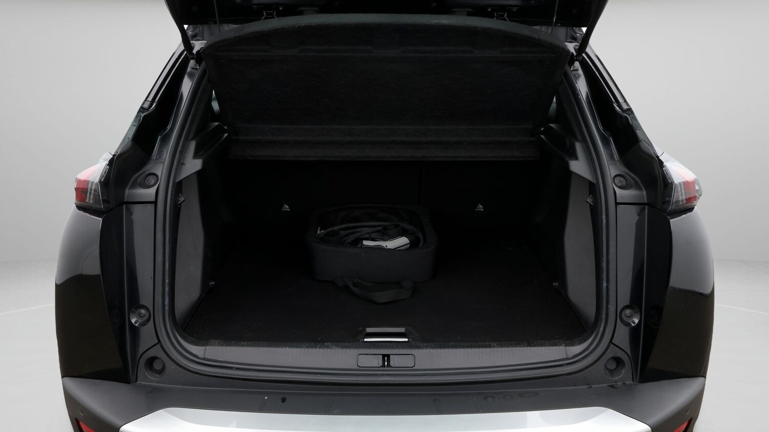 Used Peugeot 2008 2022 for sale - 77619282: Photo 17