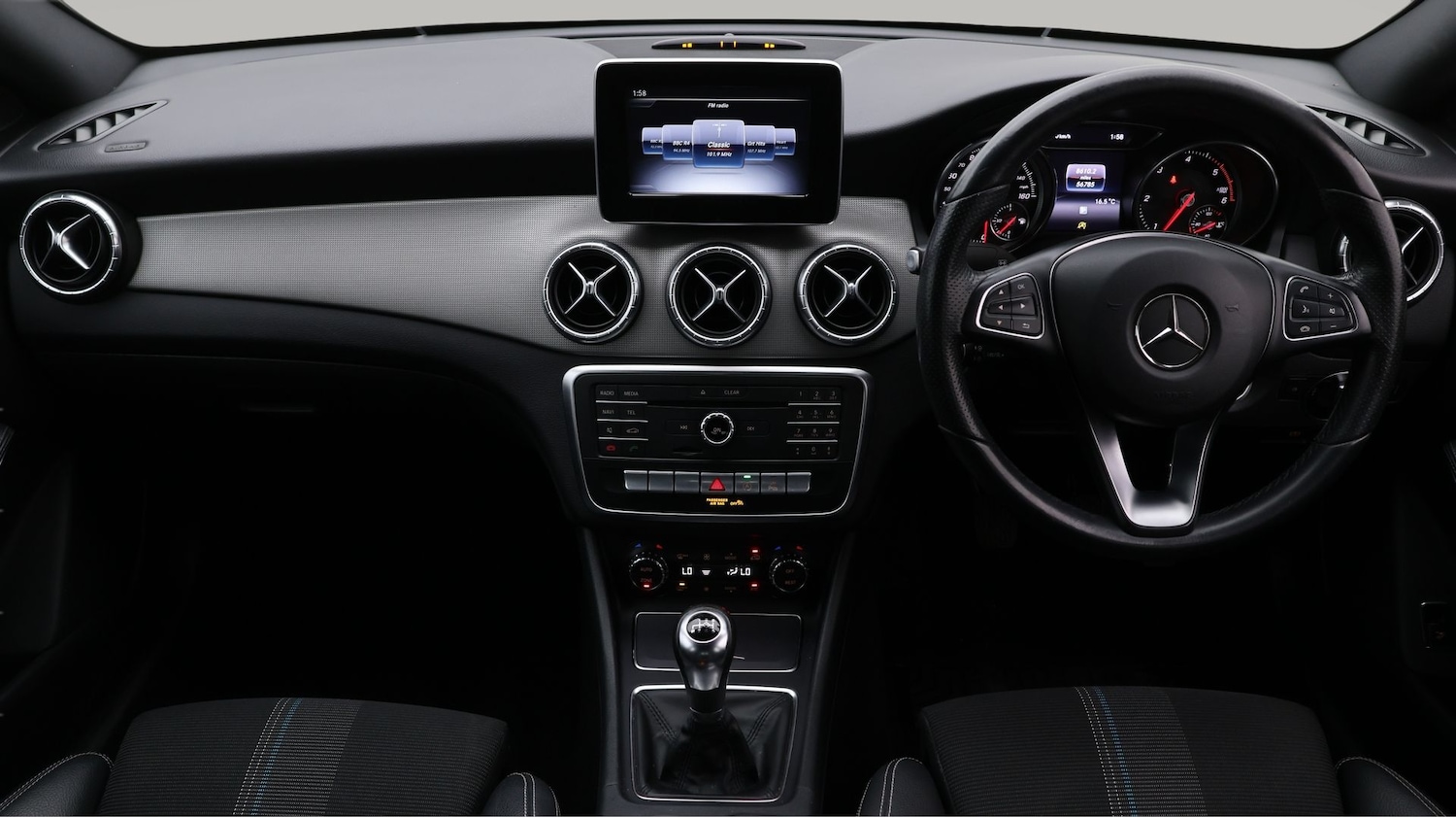 Used Mercedes-Benz CLA 2018 for sale - 77666141: Photo 13