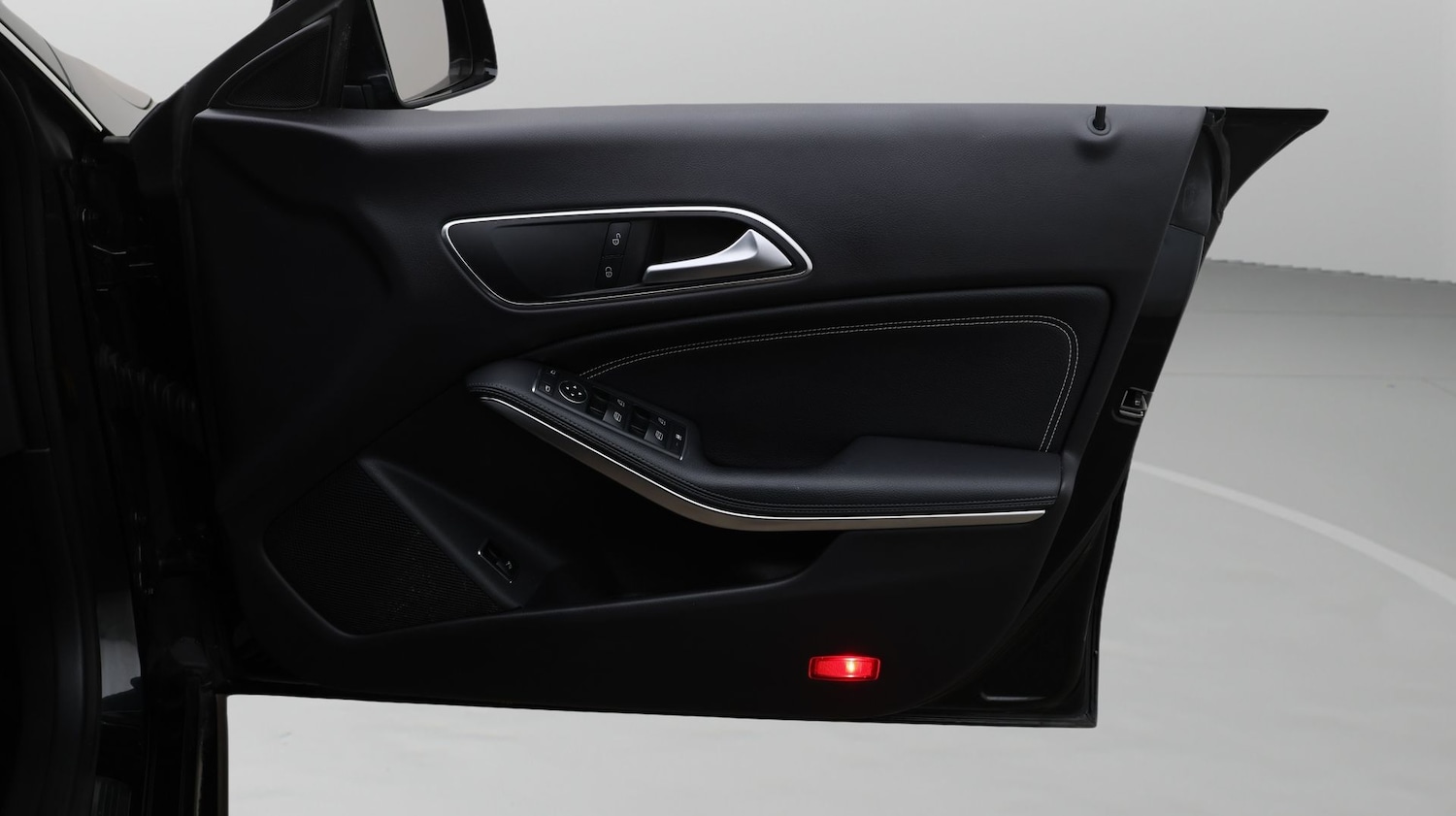 Used Mercedes-Benz CLA 2018 for sale - 77666141: Photo 15