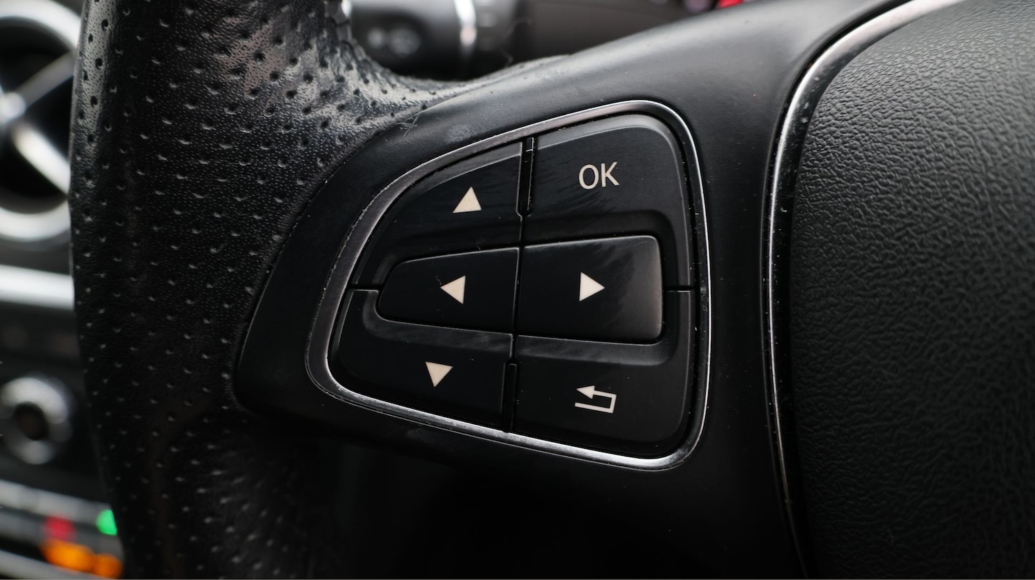 Used Mercedes-Benz CLA 2018 for sale - 77666141: Photo 21