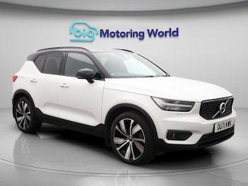 Volvo - XC40