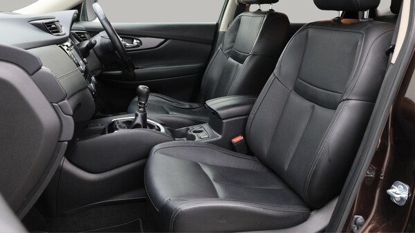 Used Nissan X-Trail for sale - 76284075: Photo 15