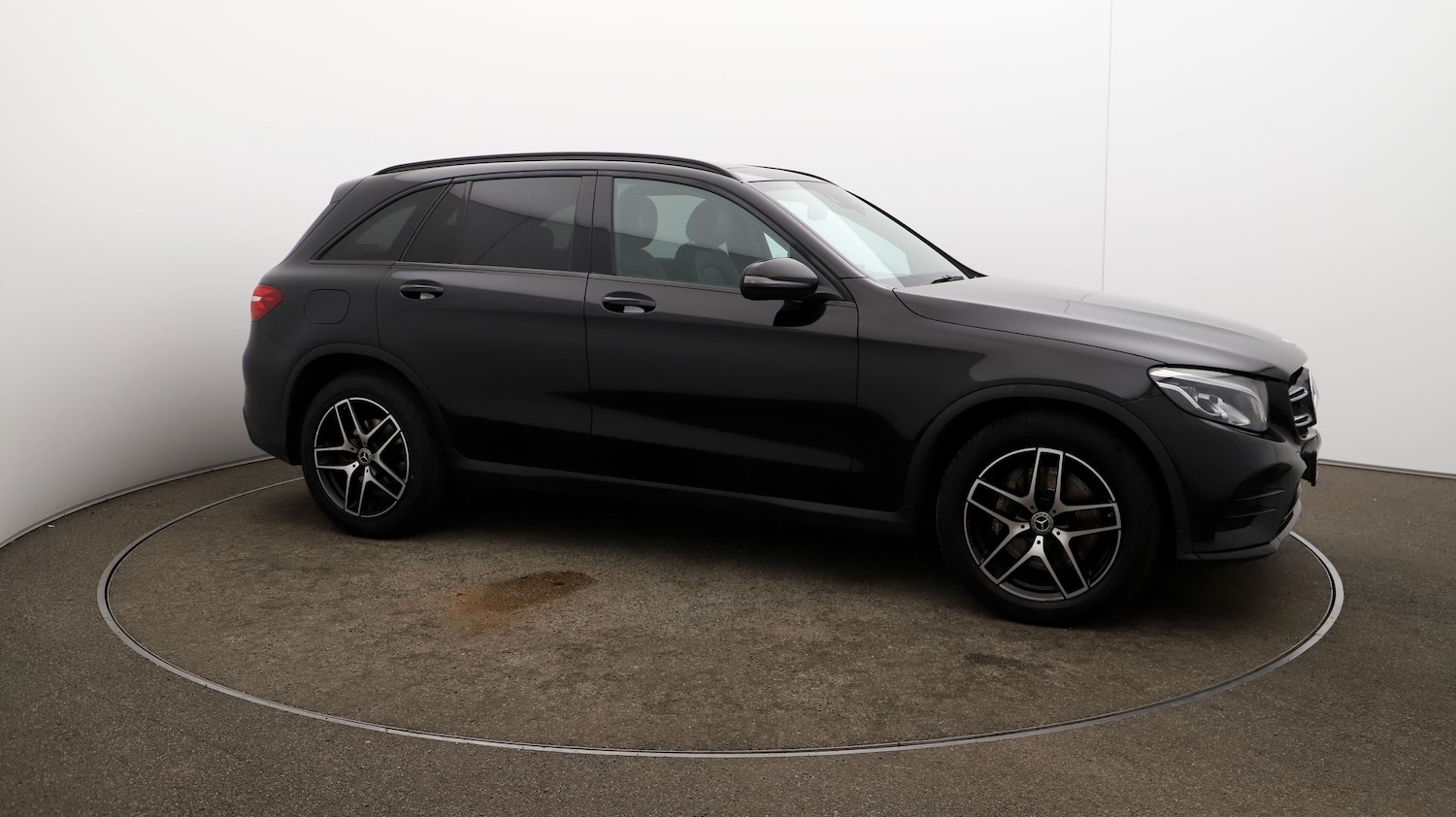 Used Mercedes-Benz GLC 2019 for sale - 76810379: Photo 42