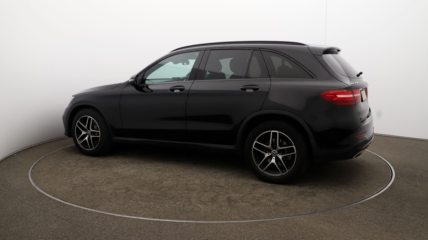 Used Mercedes-Benz GLC 2019 for sale - 76810379: Photo 43