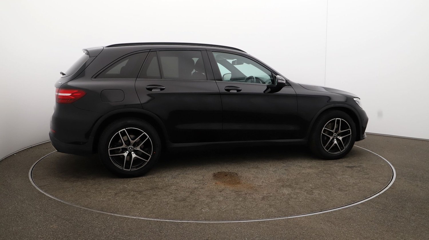 Used Mercedes-Benz GLC 2019 for sale - 76810379: Photo 47