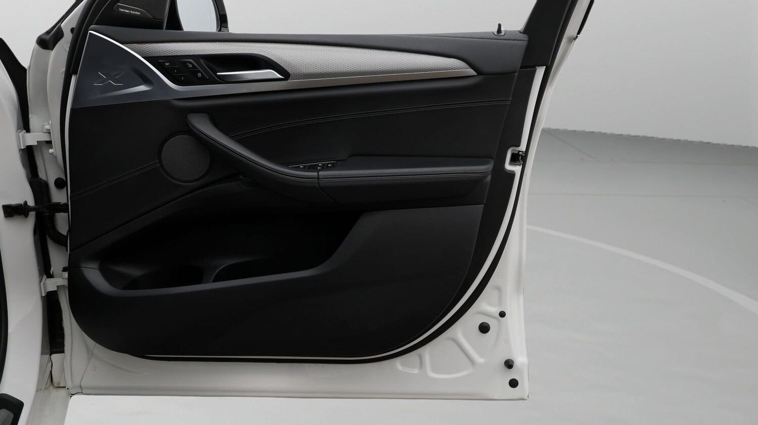 Used BMW X4 2019 for sale - 77610559: Photo 15