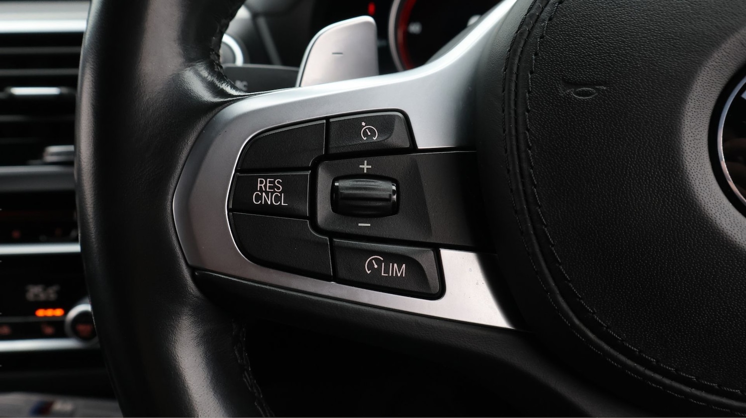 Used BMW X4 2019 for sale - 77610559: Photo 25