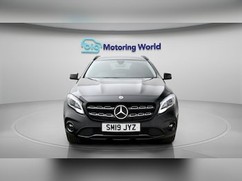Used Mercedes-Benz GLA 2019 for sale - 77931452: Photo
