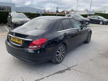 Used Mercedes-Benz C Class 2018 for sale - 77981728: Photo