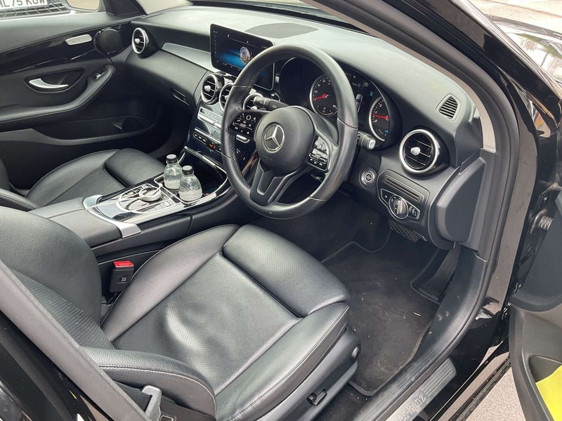 Used Mercedes-Benz C Class 2018 for sale - 77981728: Photo 9